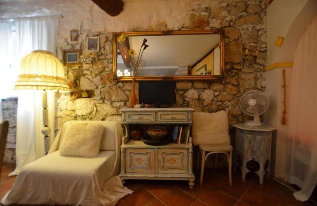 Appartement Studio Antique Rovinj Extérieur photo